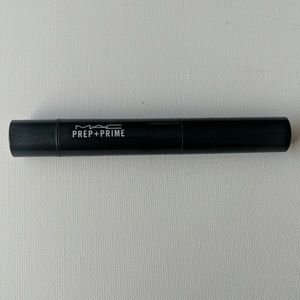 Mac prep + prime highlighter